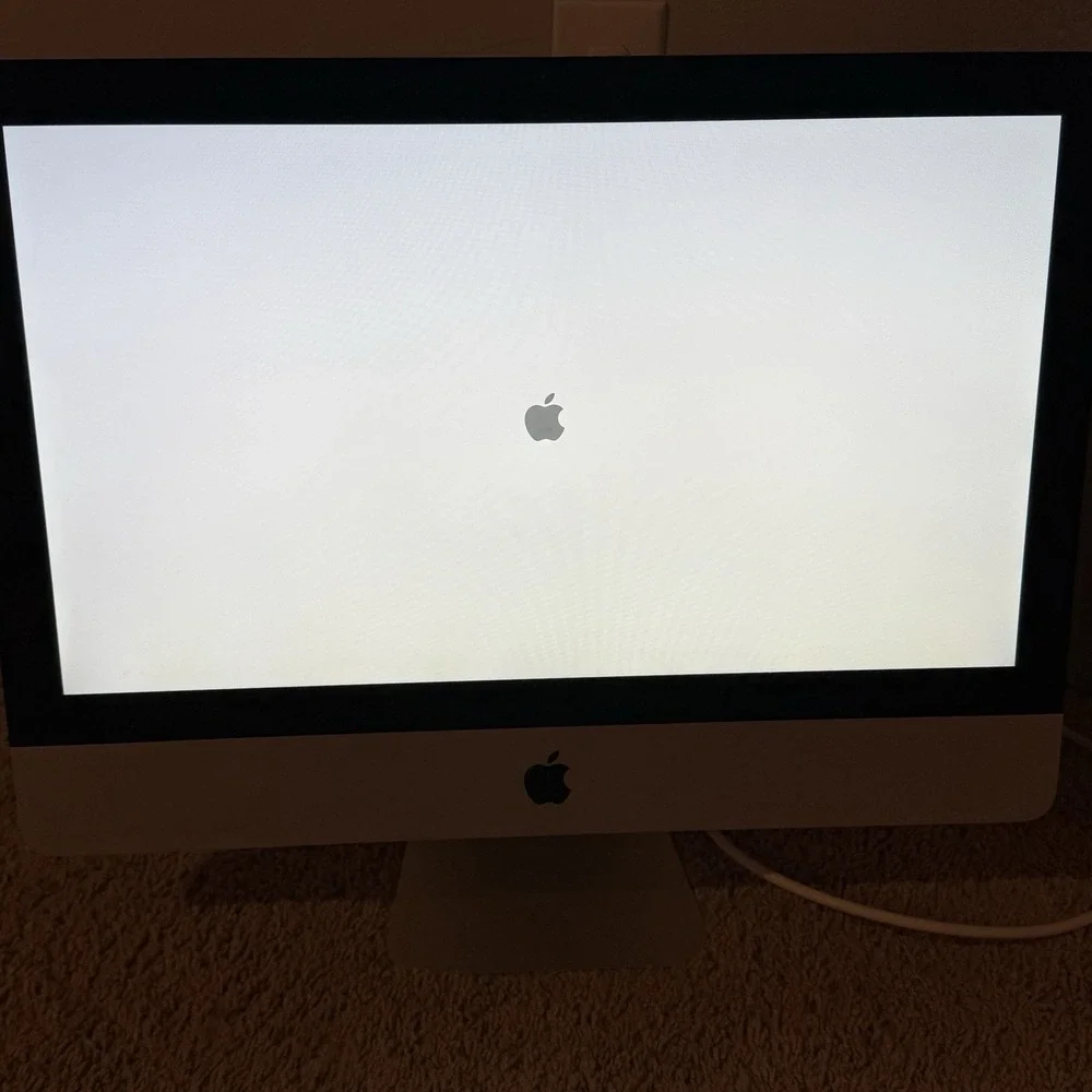 Apple iMac‎ 21.5